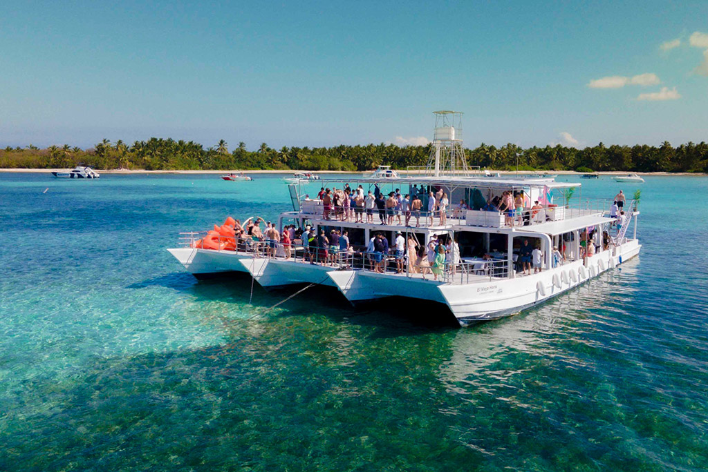 Karaya Punta Cana, eventos increíbles a bordo del catamarán mas grande del Caribe